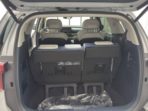 New 2026 Kia Carnival SX Prestige image 34