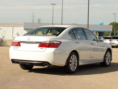 Used 2014 Honda Accord EX-L image 7