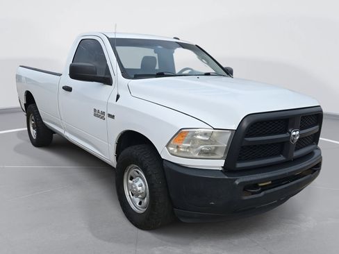 Used 2014 RAM 2500 Tradesman image 3