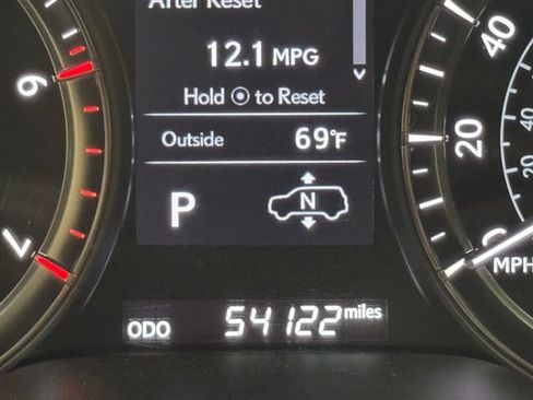 Used 2019 Lexus LX 570 4WD w/ Luxury Package image 5