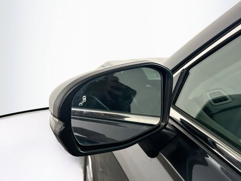 Used 2025 Honda CR-V EX-L image 16