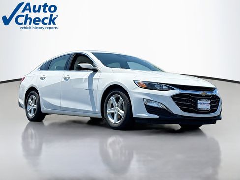 Used 2020 Chevrolet Malibu LS w/ Driver Confidence Package II FWD image 1