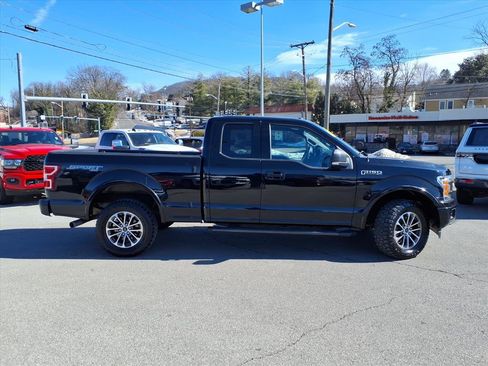 Used 2018 Ford F150 XLT w/ Equipment Group 302A Luxury image 3