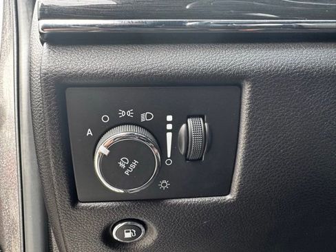 Used 2019 Jeep Grand Cherokee Trailhawk image 22