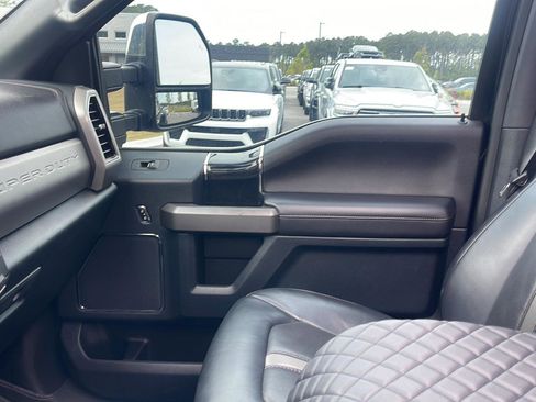 Used 2022 Ford F450 Platinum w/ FX4 Off-Road Package AWD/4WD image 20
