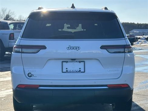 New 2025 Jeep Grand Cherokee L Laredo w/ Luxury Tech Group I image 46