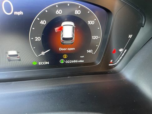Used 2025 Honda Pilot Elite image 31