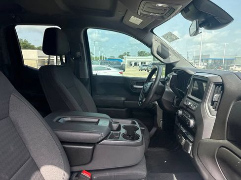 Used 2022 Chevrolet Silverado 1500 Custom AWD/4WD image 12