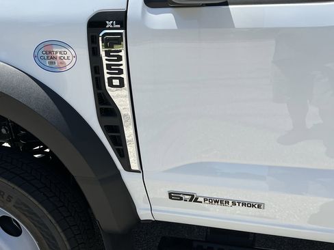 New 2025 Ford F550 4x4 SuperCab Super Duty image 29