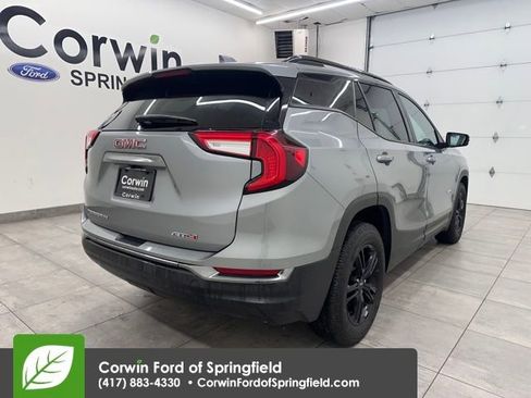Used 2023 GMC Terrain AT4 image 5