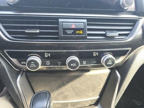 Used 2022 Honda Accord Sport image 21