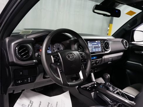 Certified 2021 Toyota Tacoma TRD Sport image 11