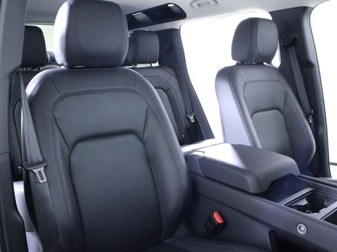 Used 2024 Land Rover Defender 110 S image 17