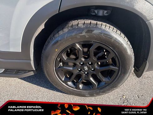 Used 2022 Hyundai Santa Fe XRT FWD image 11