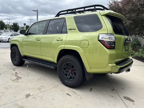 Used 2022 Toyota 4Runner TRD Pro AWD/4WD image 7