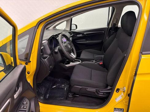 Used 2019 Honda Fit LX image 9