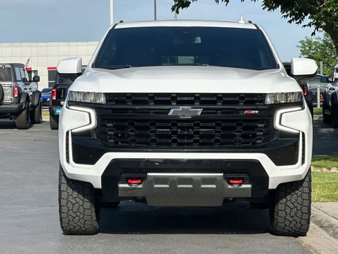 Used 2023 Chevrolet Tahoe Z71 AWD/4WD image 10