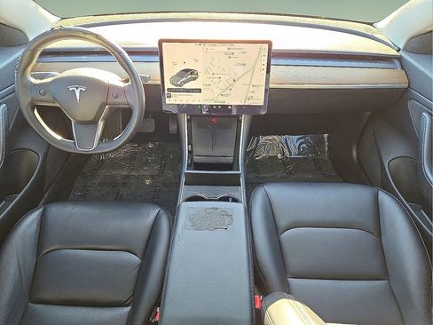 Used 2019 Tesla Model 3 Long Range image 17