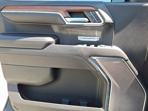 Used 2022 GMC Sierra 1500 Denali AWD/4WD image 23