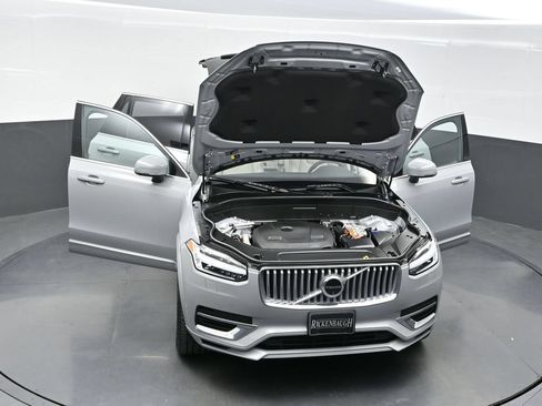 Used 2025 Volvo XC90 T8 Plus w/ Protection Package AWD/4WD image 41