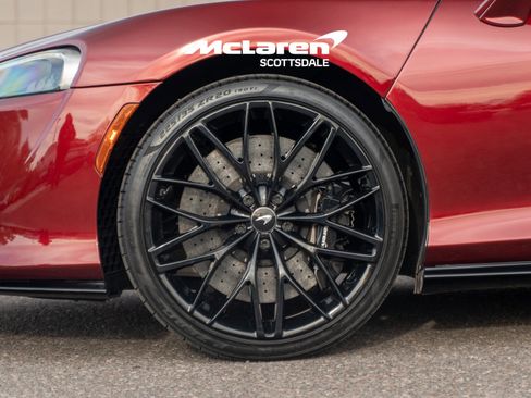 Used 2023 McLaren GT image 19