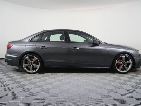 Used 2022 Audi A4 2.0T Premium Plus w/ Premium Plus Package image 2