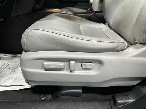 Used 2023 Honda Passport EX-L image 11