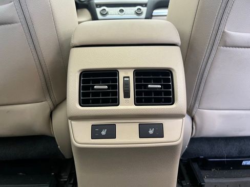 Used 2017 Subaru Legacy 2.5i Limited AWD/4WD image 9