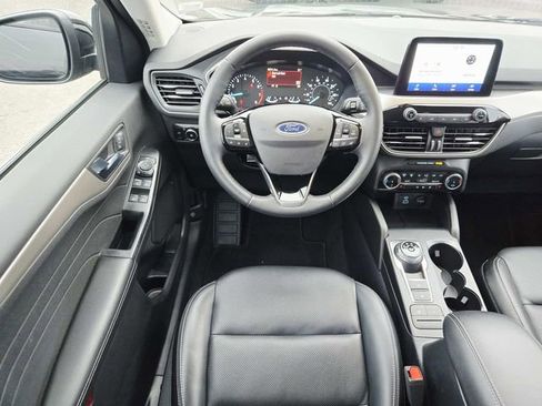 Used 2022 Ford Escape SEL image 7
