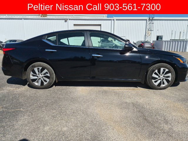 Used 2024 Nissan Altima 2.5 S FWD image 6