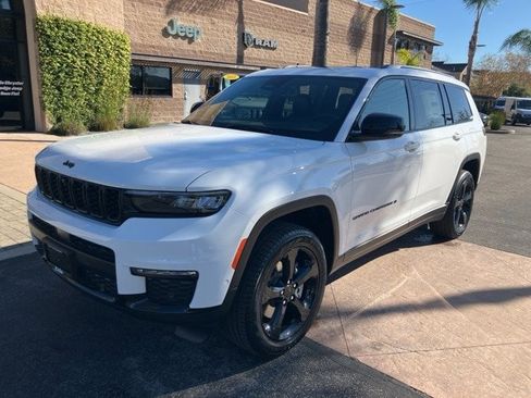 New 2025 Jeep Grand Cherokee L Limited image 2