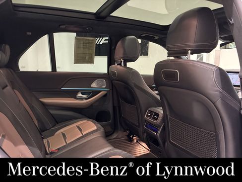 Used 2021 Mercedes-Benz GLE 63 AMG S image 23