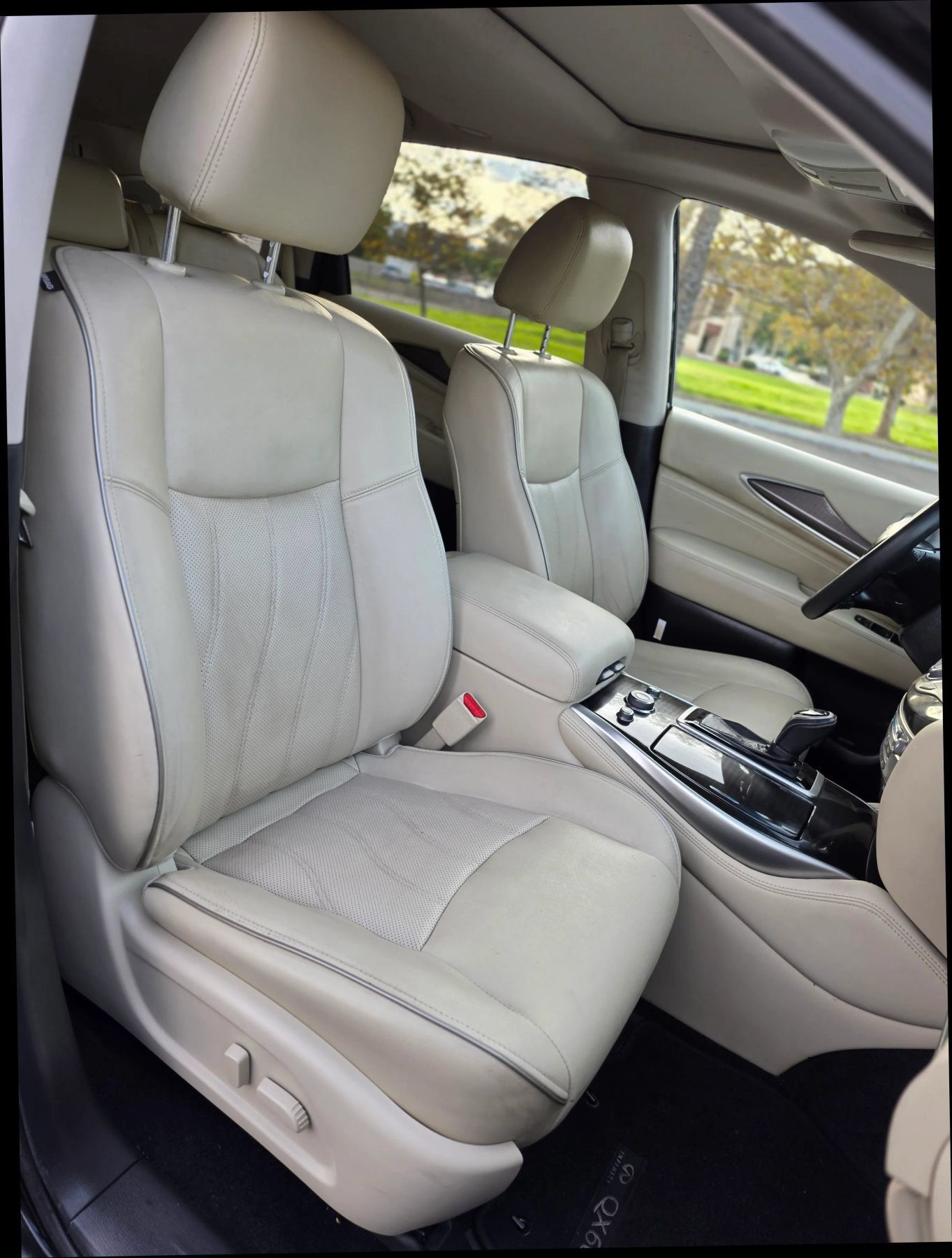 Used 2016 INFINITI QX60 FWD w/ Premium Plus Package image 17