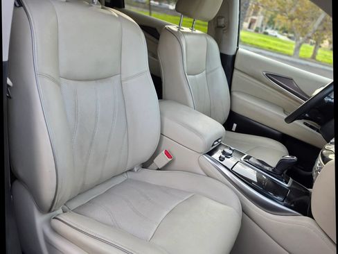 Used 2016 INFINITI QX60 FWD w/ Premium Plus Package image 17