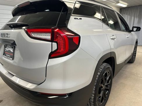 Certified 2022 GMC Terrain SLE w/ Driver Convenience Package image 27