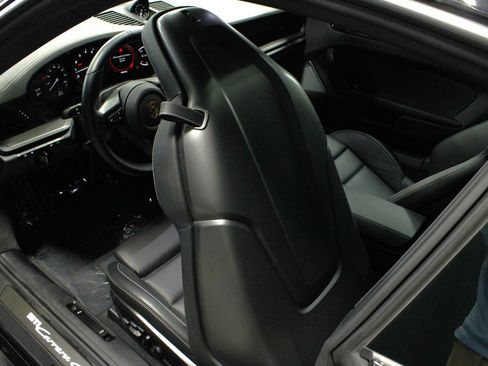 Used 2024 Porsche 911 Carrera GTS w/ Premium Package RWD image 15