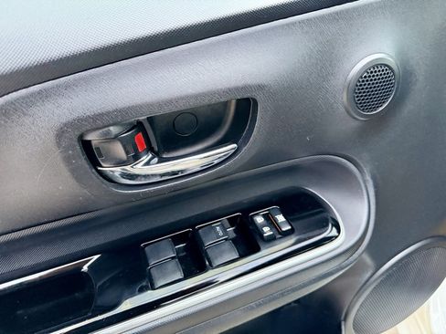 Used 2016 Toyota Prius C Two image 21