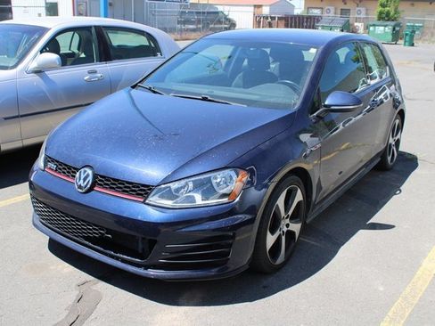 Used 2015 Volkswagen Golf 2-Door image 5