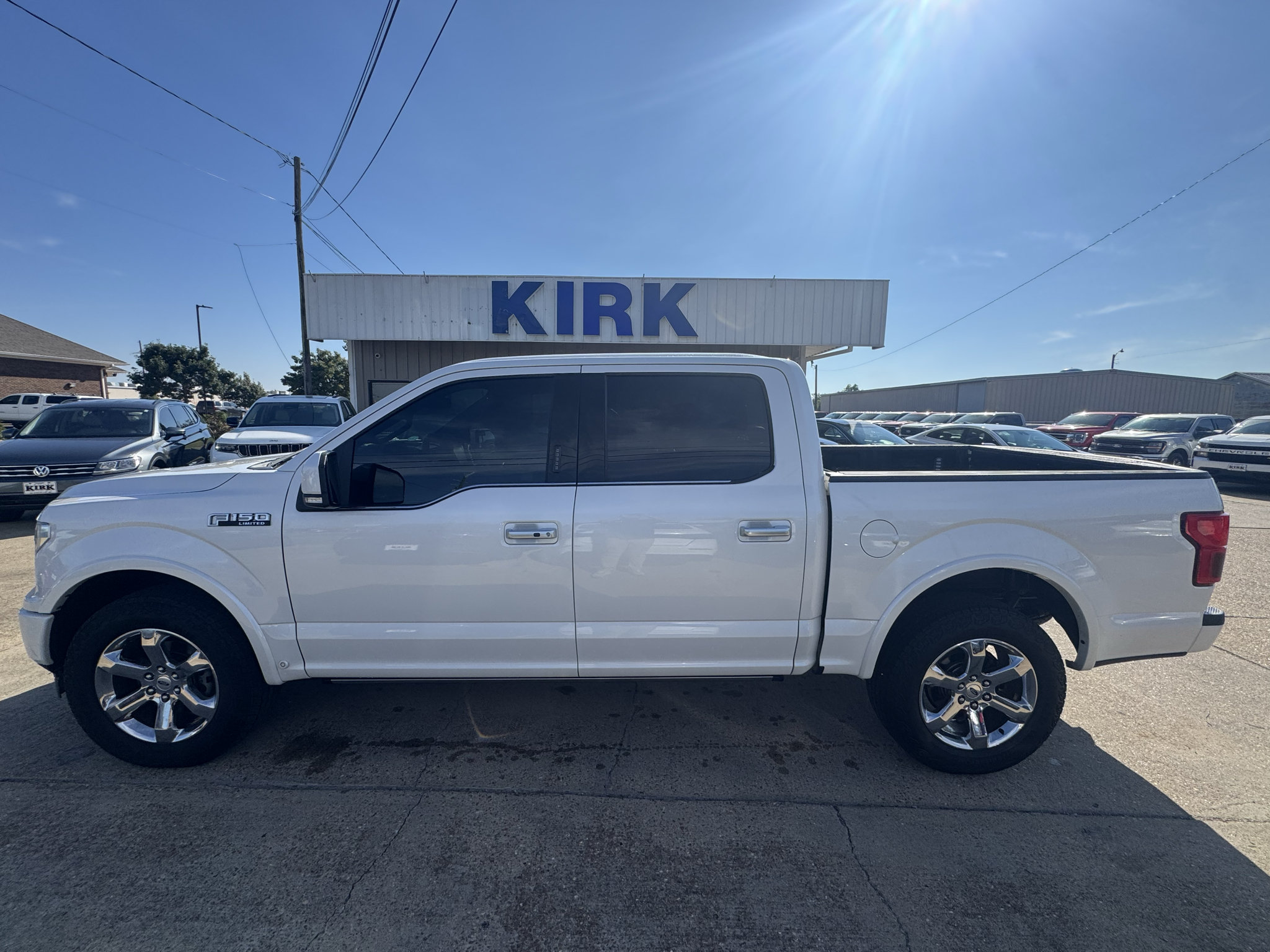 Used 2018 Ford F150 Limited AWD/4WD image 2