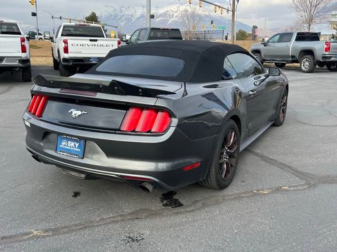 Used 2017 Ford Mustang Premium image 11