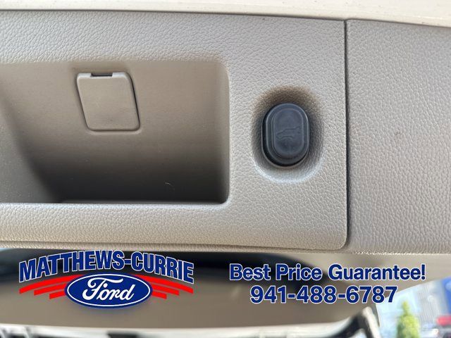 Used 2016 GMC Yukon SLT w/ Open Road Package AWD/4WD image 15