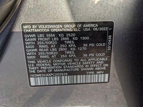 Certified 2023 Volkswagen Atlas Cross Sport SE image 37