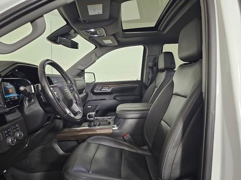 Used 2023 Chevrolet Silverado 1500 RST w/ Convenience Package II AWD/4WD image 25