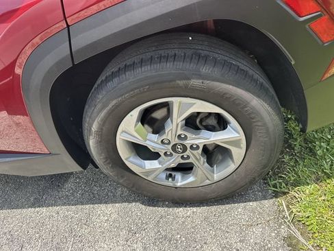 Certified 2024 Hyundai Tucson SEL FWD image 10