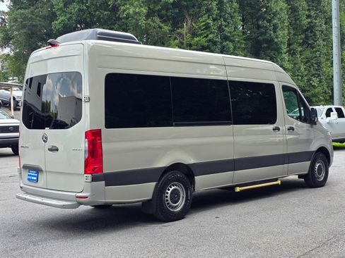Used 2022 Mercedes-Benz Sprinter 2500 w/ Parking Package image 6