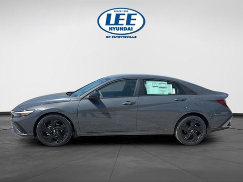 New 2026 Hyundai Elantra Sport FWD image 4