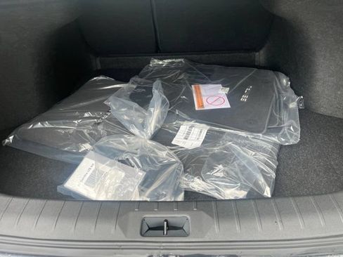 New 2026 Nissan Sentra SR FWD image 20