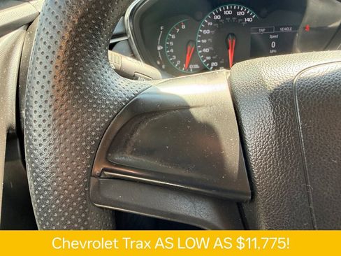 Used 2017 Chevrolet Trax LS FWD image 21