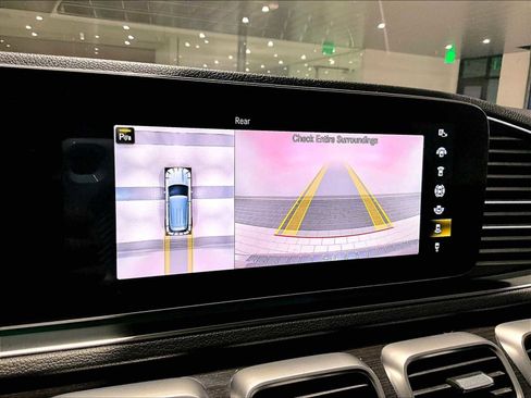 Used 2020 Mercedes-Benz GLE 350 4MATIC image 28