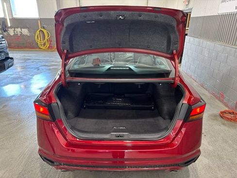 Certified 2024 Nissan Altima 2.5 SL AWD/4WD image 11